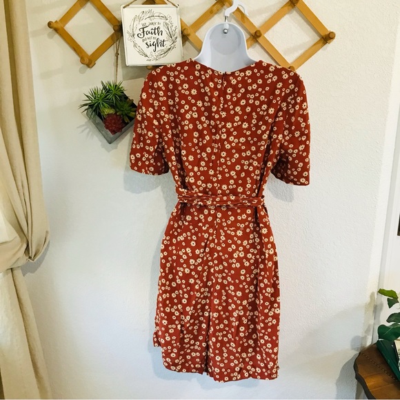 Madewell Floral Wrap Front V Neck Romper Sz 4 - Picture 6 of 10